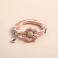 Collier fleur avec grelot pour chat