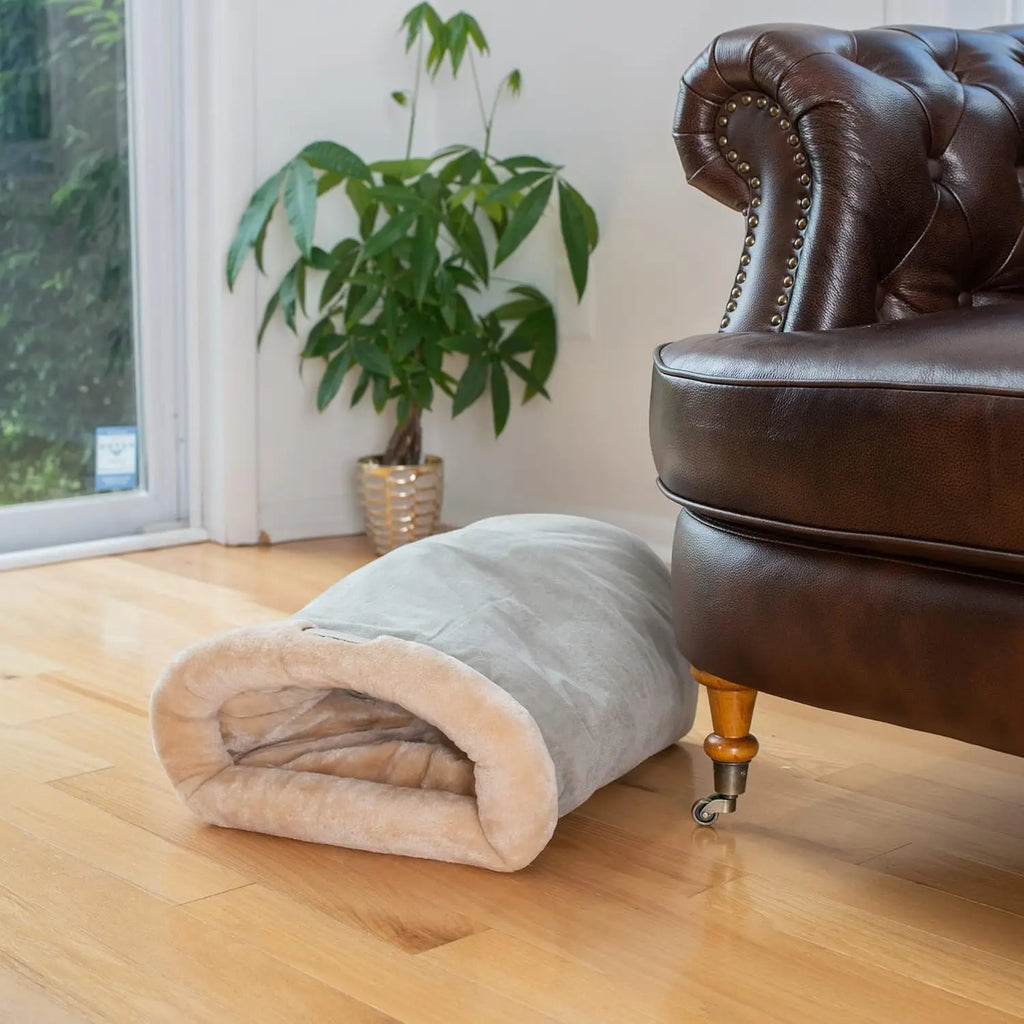 Sac de couchage chaud semi-fermé pour chat (modèle 2)