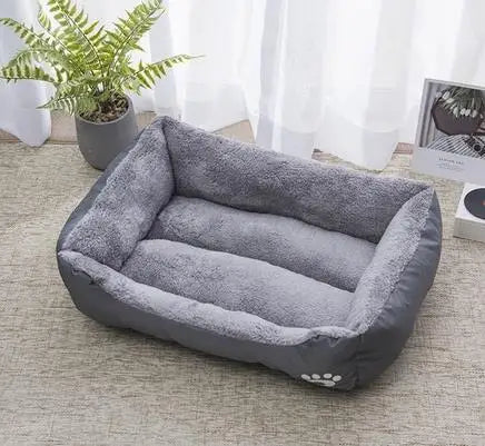 Panier carré chaud pour grand chien et chat