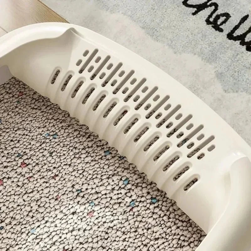 Petit bac à litière anti-éclaboussures pour chat