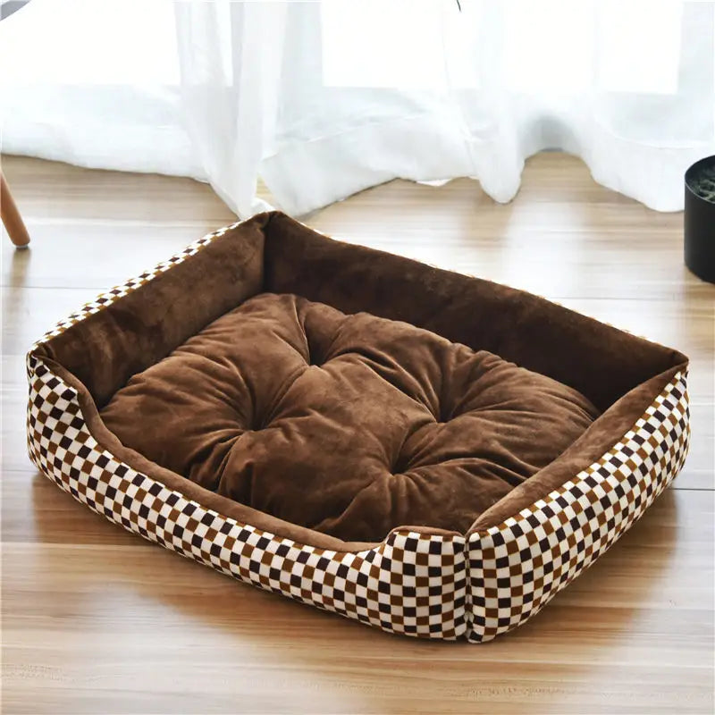 Panier carré chaud pour grand chien et chat