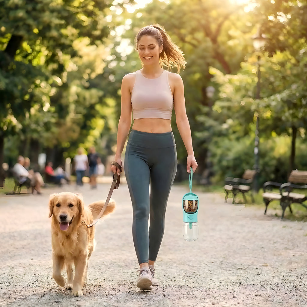 Bouteille d'eau filtrante antifuite pour chien