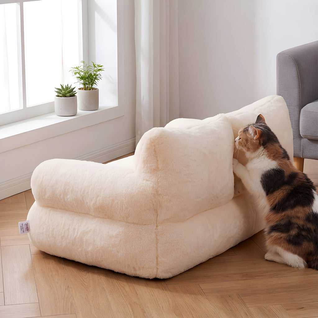 Canapé peluche pour chat