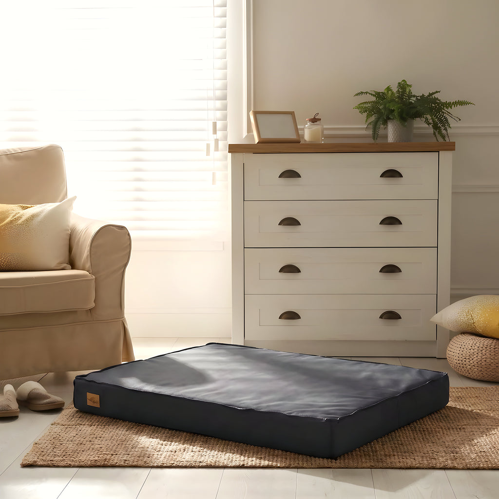 Coussin orthopédique à mémoire de forme avec couverture en peluche