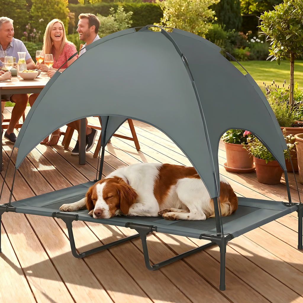 Lit de camp surélevé avec auvent anti-UV pour chien