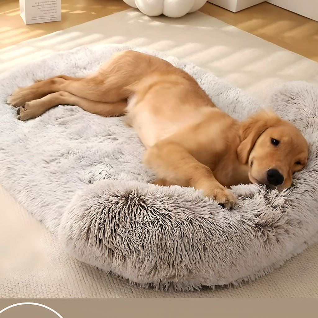 Lit en fausse fourrure pour chien, S à XXL