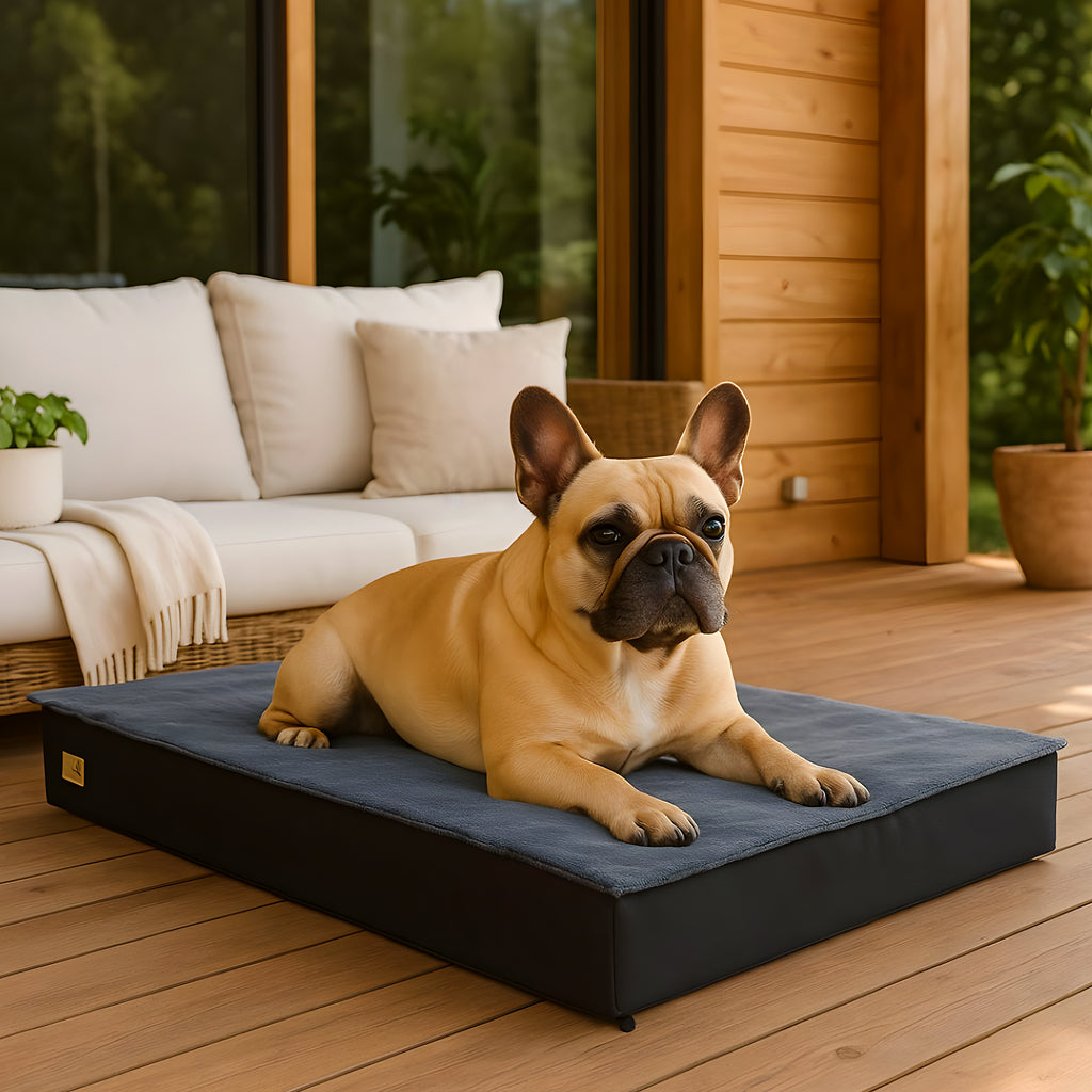 Lit orthopédique imperméable avec couverture en peluche