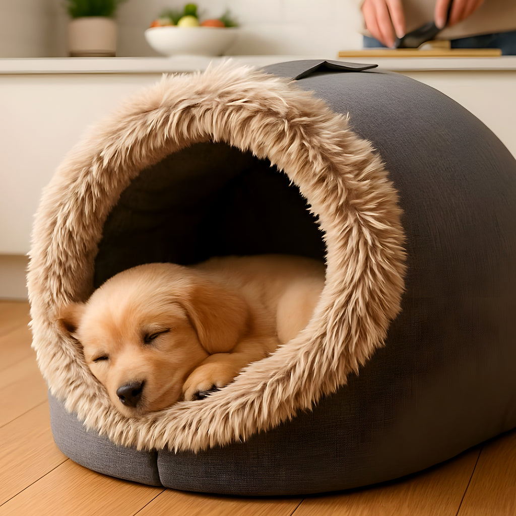 Niche en fausse fourrure avec poignée pour petit chien