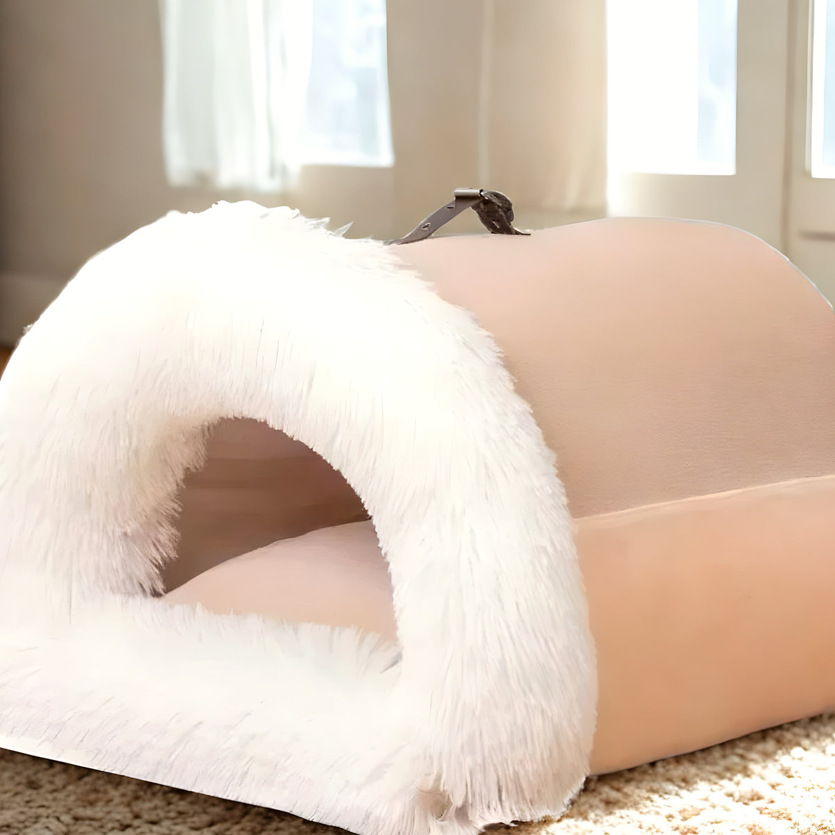 Niche portable en peluche avec poignée pour petit chien
