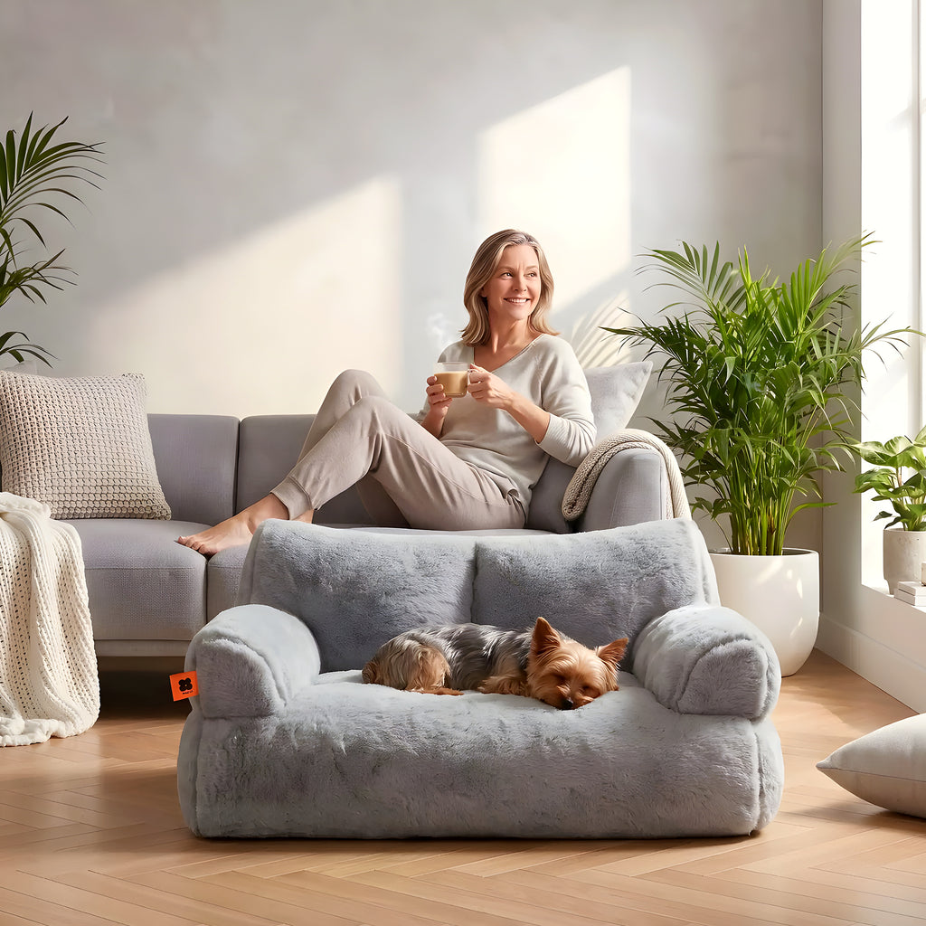Petit canapé anti-stress en fausse fourrure pour chien