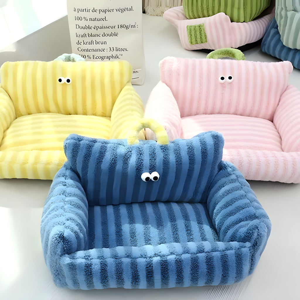 Petit canapé douillet pour chien de moins de 7 kg