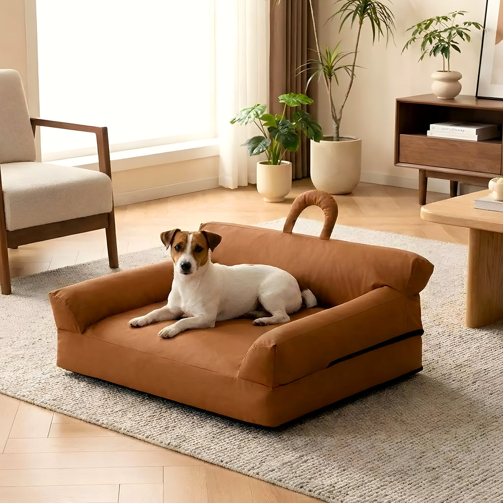 Petit canapé en cuir vegan marron pour chien