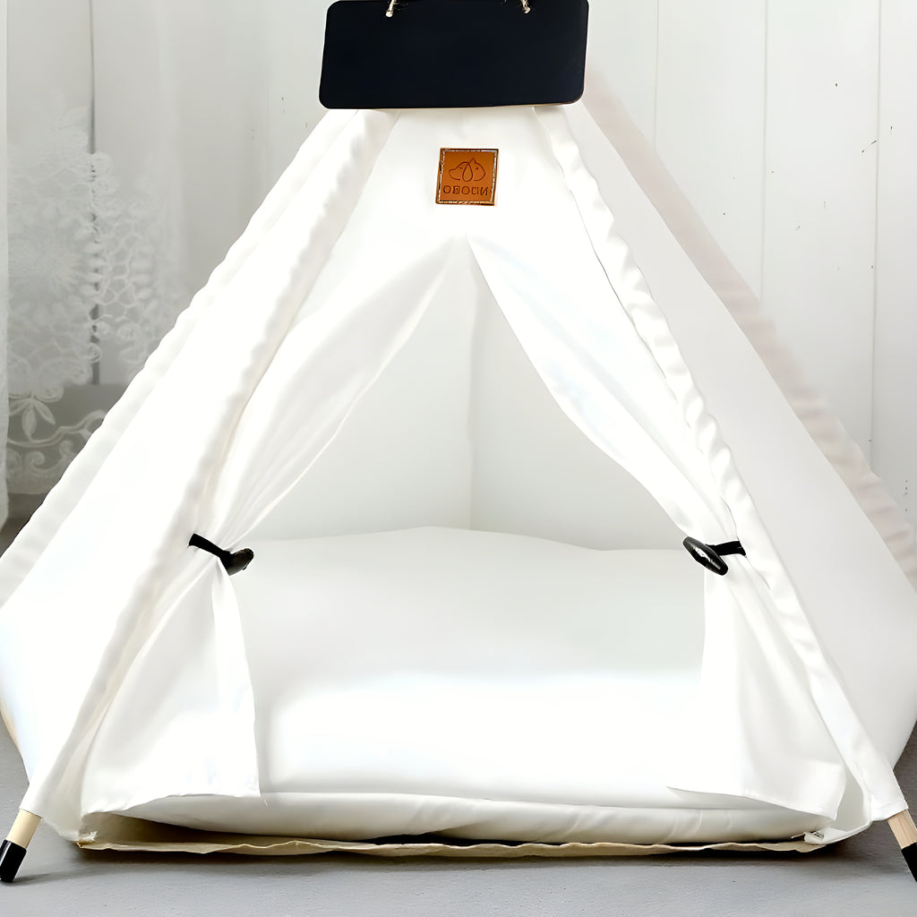 Tente tipi bohème en bois et coton pour petit chien