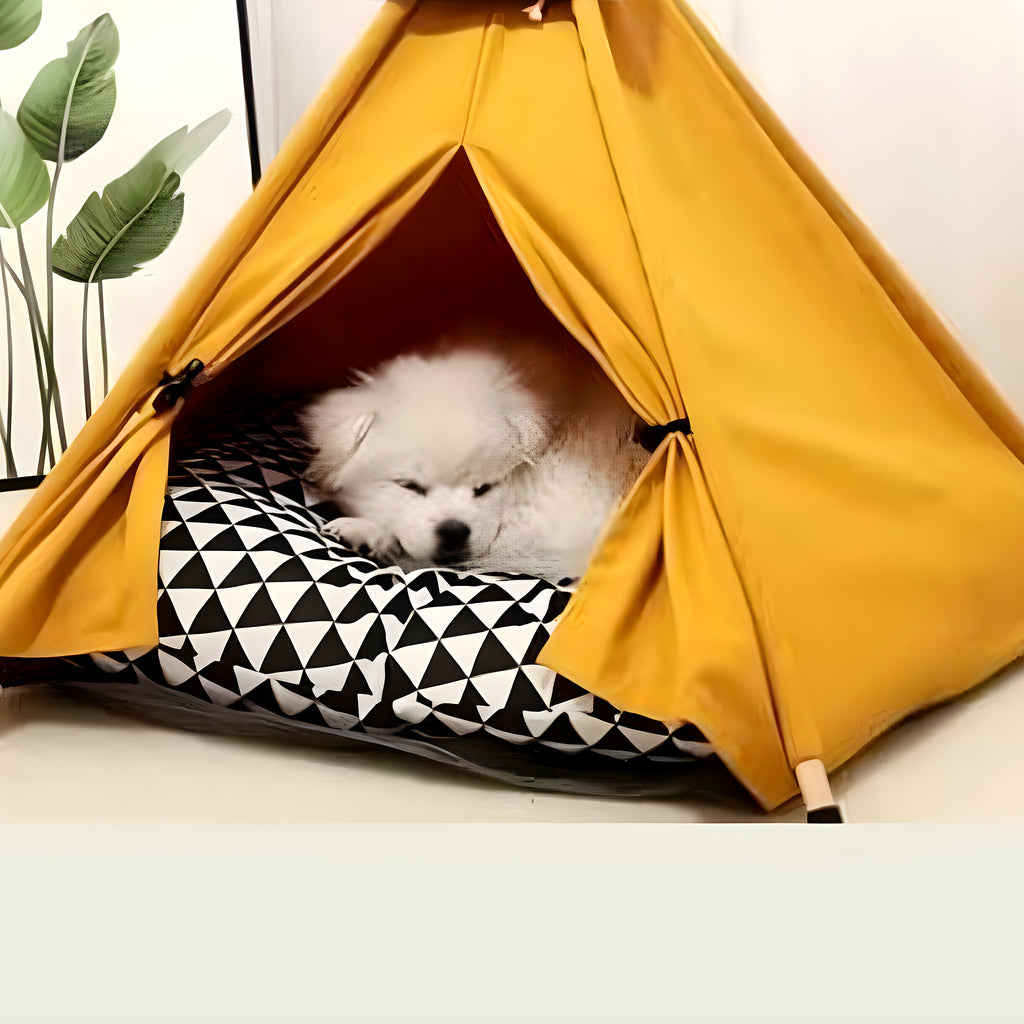 Tipi en bois et coton à motifs pour petit chien
